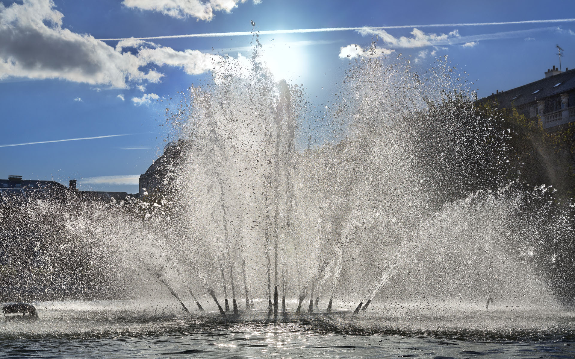 JardinDuPalaisRoyalFountain8010.jpg