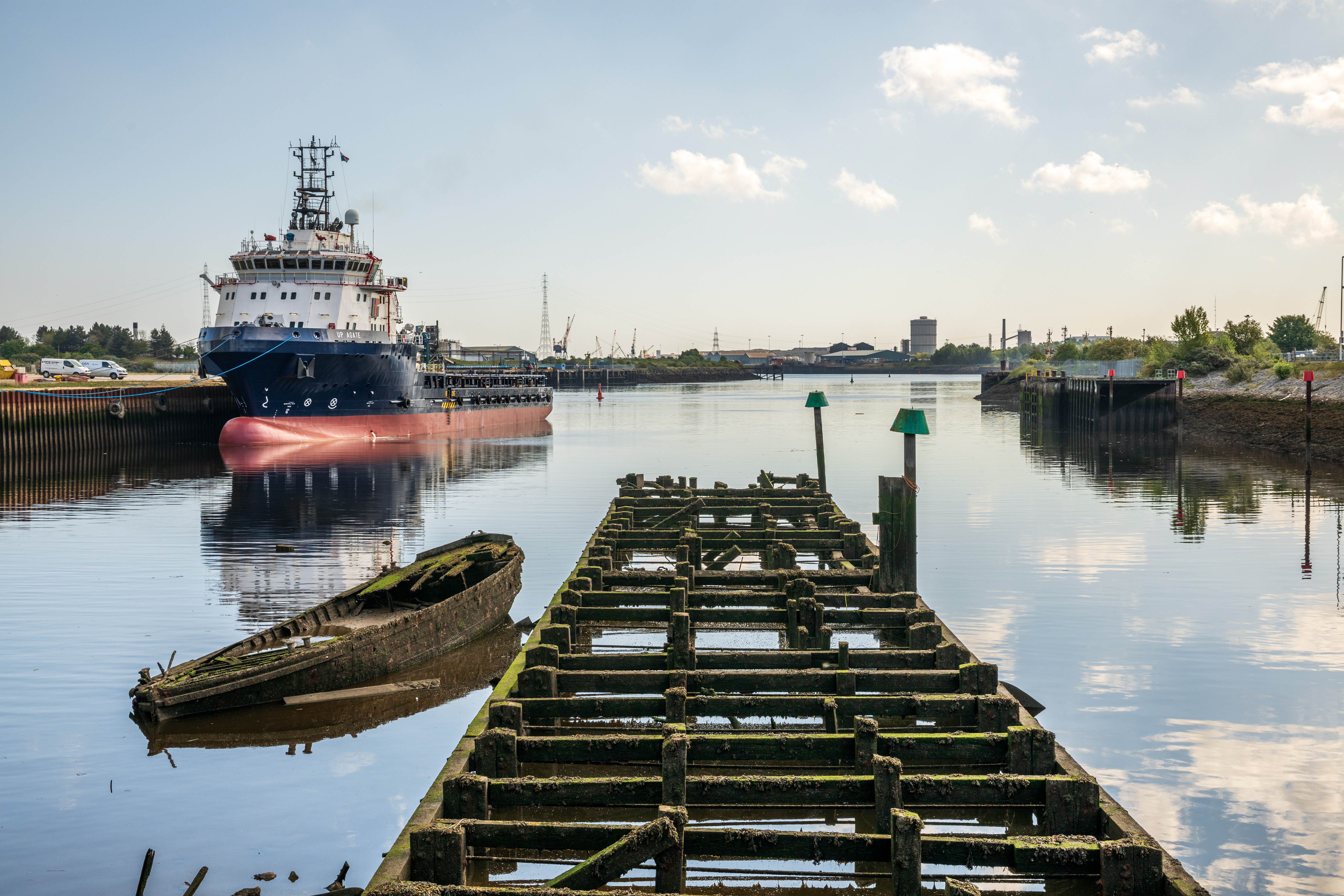 SFTW75Boat_and_Jetty.jpg