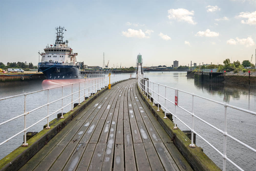 SFTW75Boat_and_Jetty2.jpg