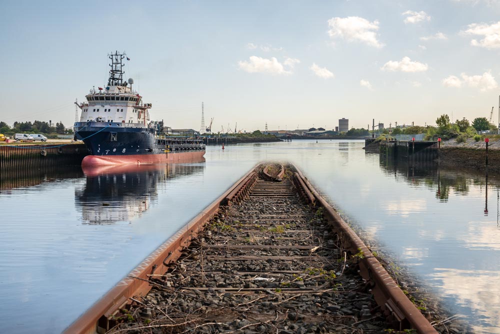 SFTW75Boat_and_Jetty3.jpg