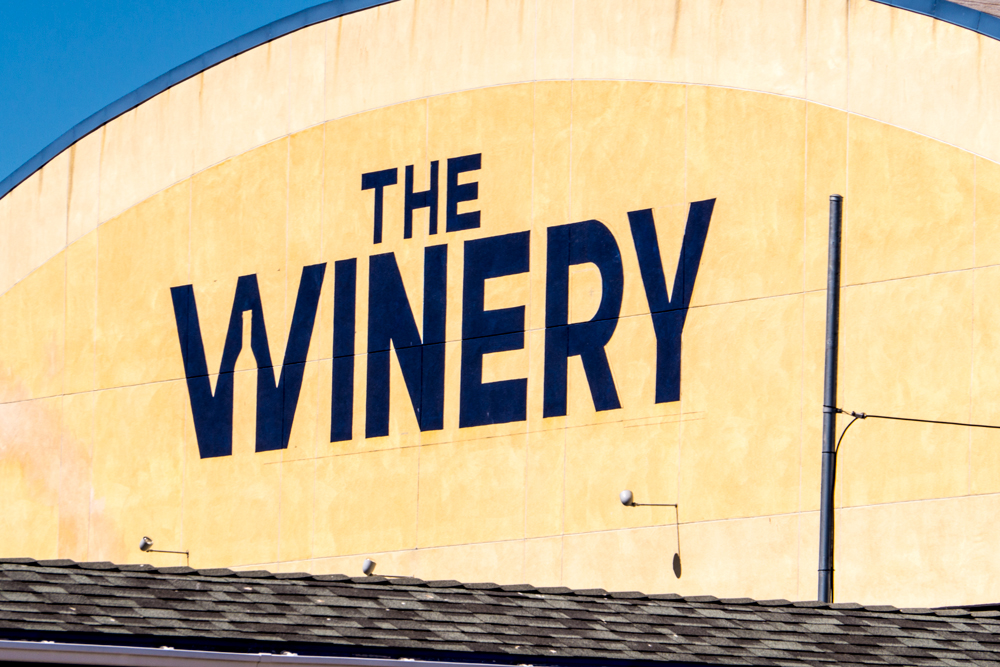 winery-sign.jpg