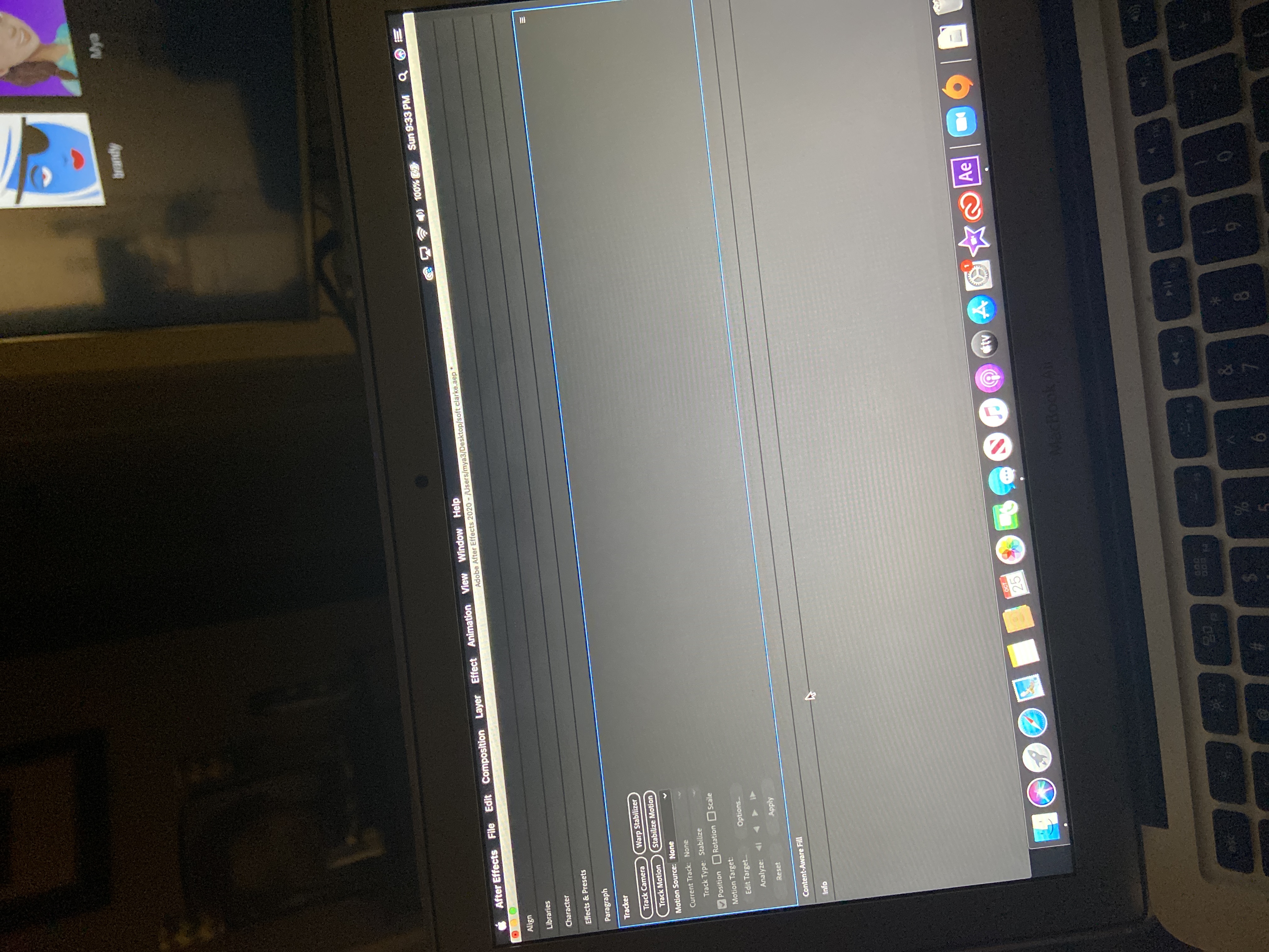 photoshop turned black white suddenly