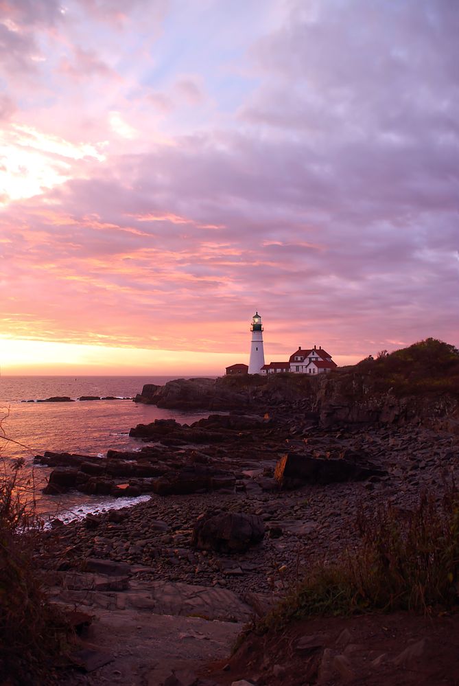 PortlandHeadlight04.jpg