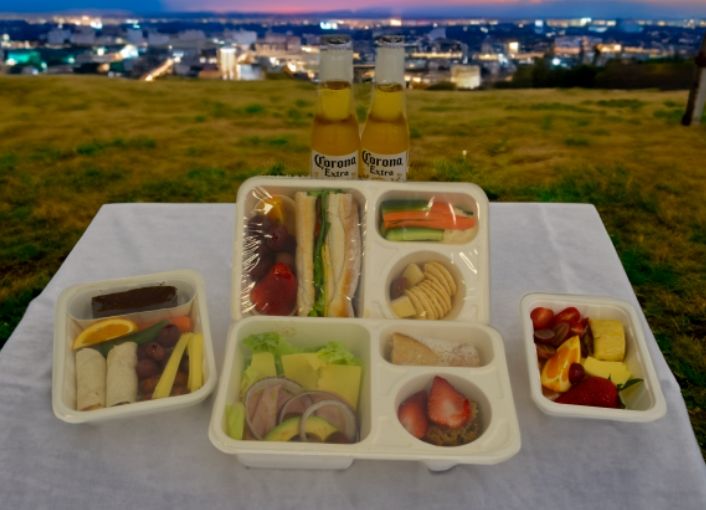 2024-10-21 09_21_24-_DSC0093.JPG @ 15.5% (sunset picnic table looking at a lovely view romantic, Qui.jpg