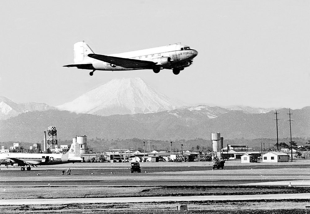 C-47MtFuji_2_2_edited-2019.jpg