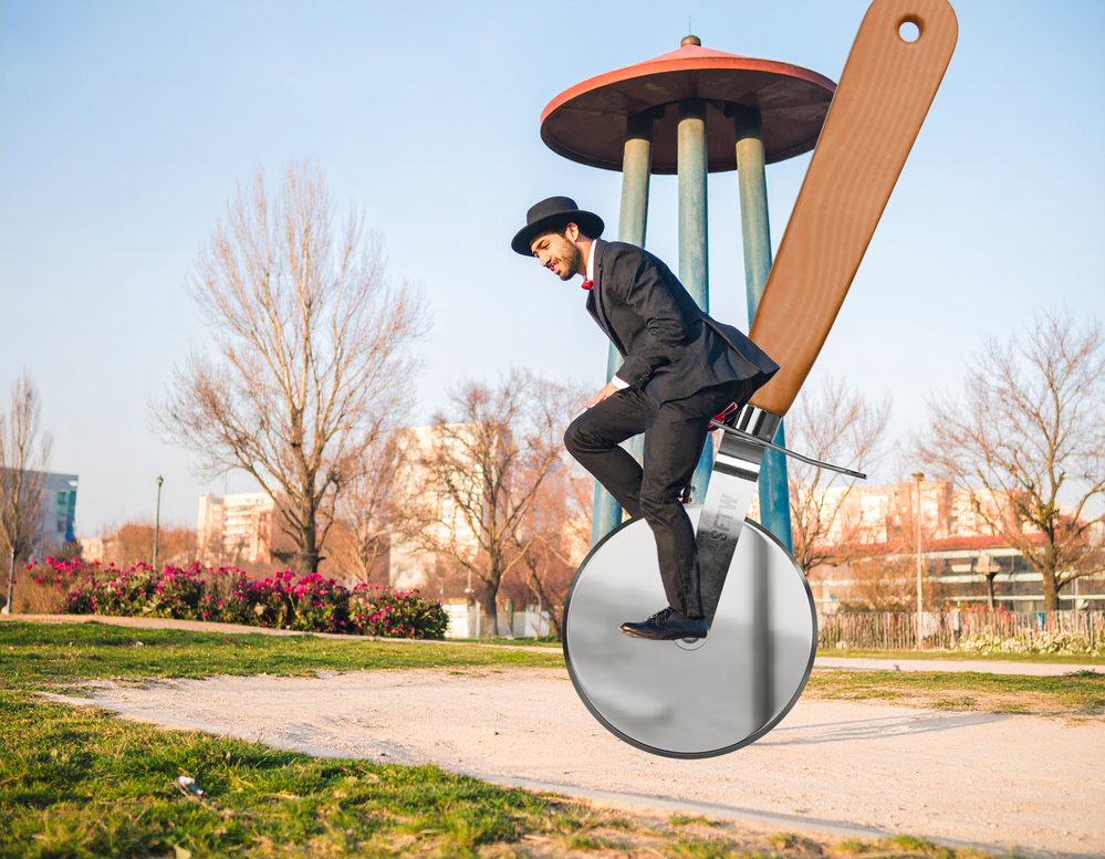 Pizza unicycle.png