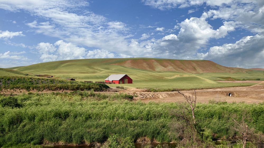 barn near Prescott.jpg